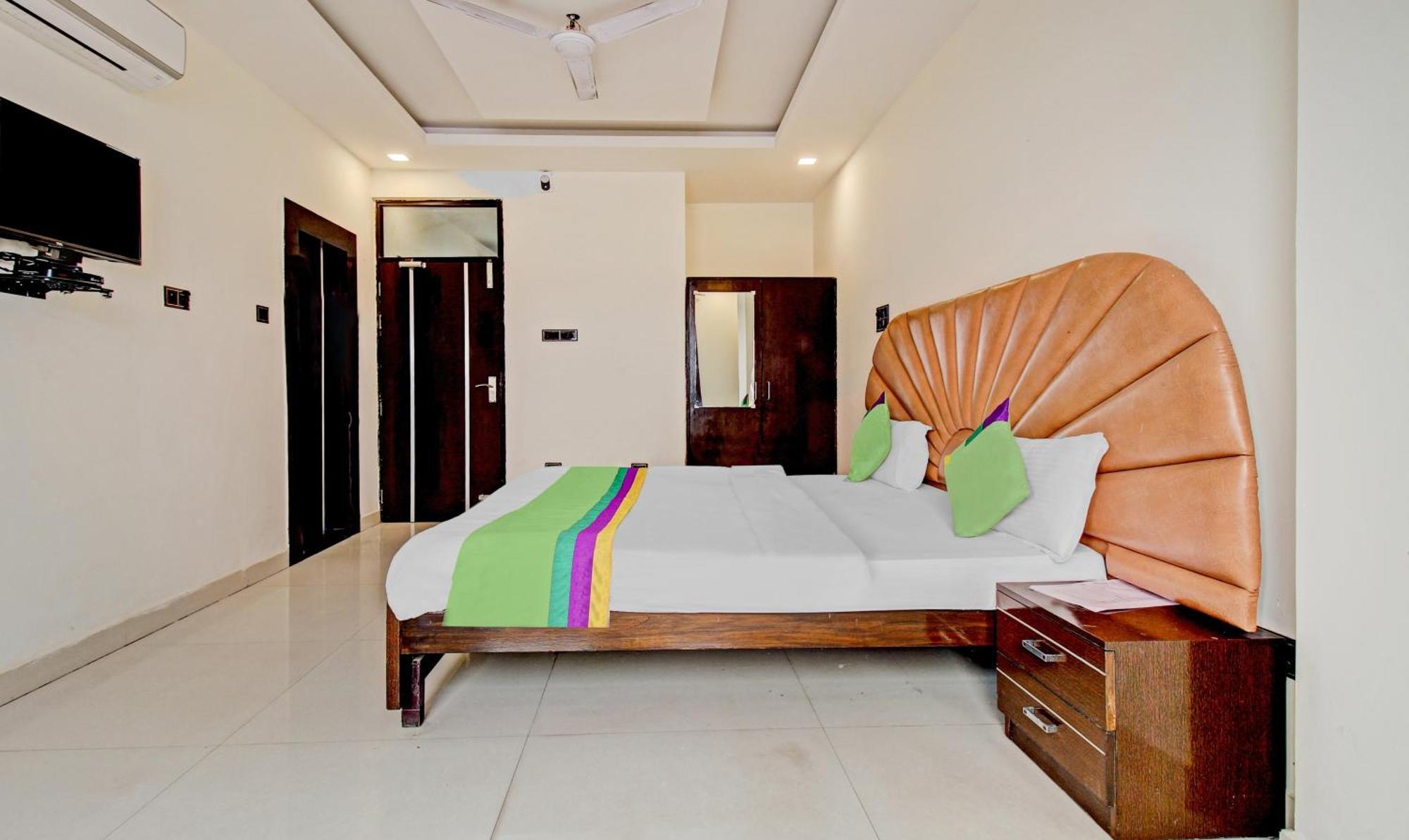 Treebo Silver Grand New Agreement Lucknow Exterior foto